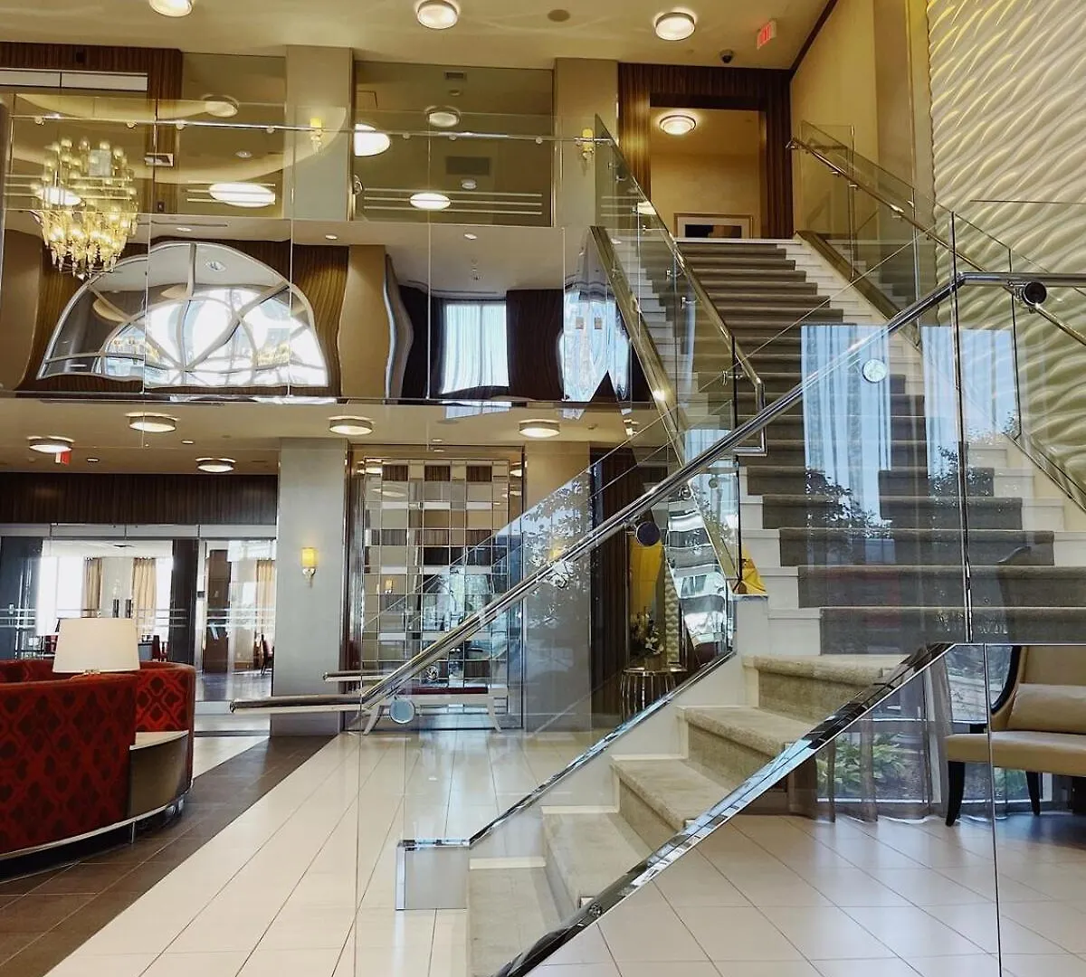 1 Bdrm W Pool Perfect Location Free Parking Apartment Toronto