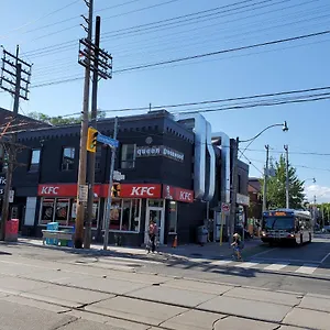 Casa Toronto